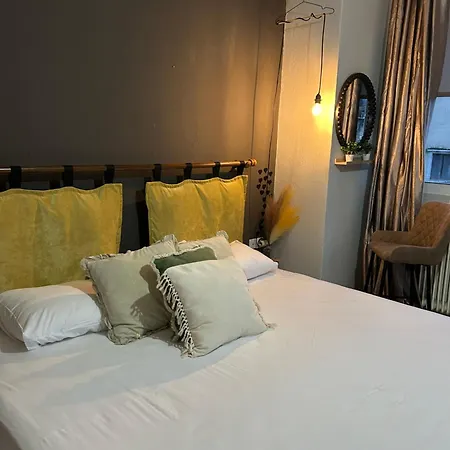 Downtown With View 23 塞雷